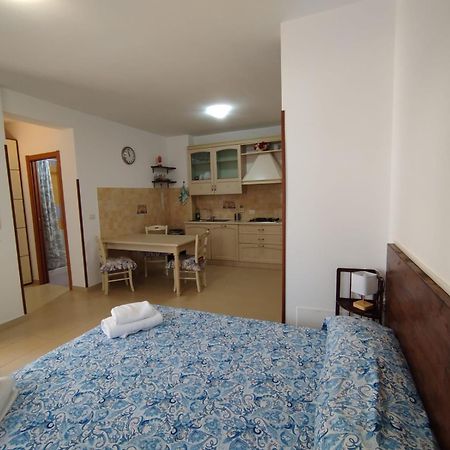 Gala Mini Apartman Fiumicino Kültér fotó